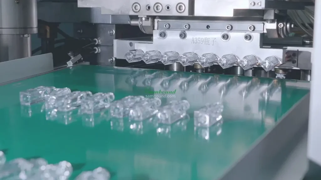 唇彩管注吹成型工艺 — 高效连续化生产
